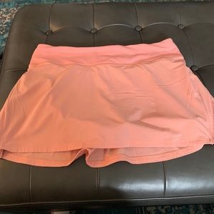 LULULEMON Skirt NWOT size 10